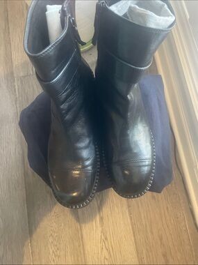 Women’s Black Leather Ankle Booties with Zip